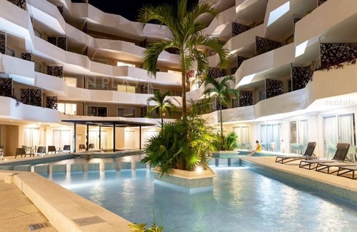 Tohoku Apartment | 1 Bedroom, best location, Rooftop pool and Gym