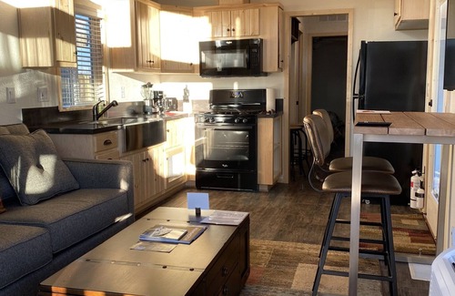 Mammoth Lakes Cabin | 1-bedroom cabin just 9 minutes to Mammoth Mountain