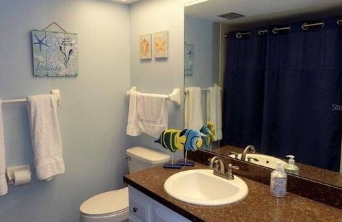 Oldsmar Condo | 1 Bedroom Condo L-93832 by Houzlet