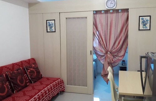 Barangka Ilaya Apartment | 1 Bedroom Condo with TV Cable & Wifi