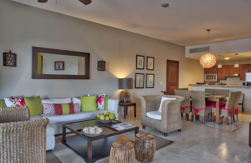 Punta Cana Apartment | 1-Bedroom Condo with Balcony, TV, Wi-Fi & Golf View/5 min from Juanillo Beach