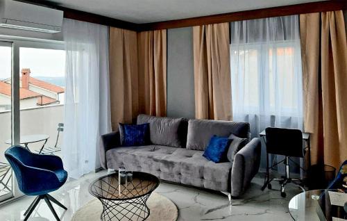 Viskovo Apartment | 1 Bedroom Cozy Apartment In Kastav