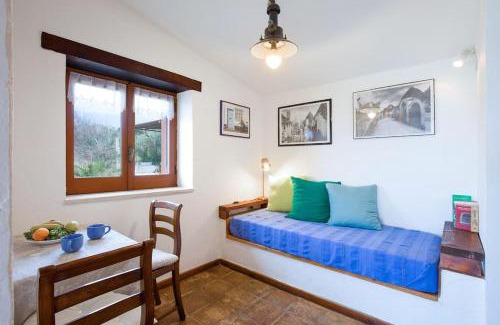 Coccorino House | 1 Bedroom Cozy Home In Joppolo