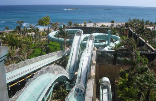 Paradise Island Villa | 1 Bedroom Deluxe Villa Sleeps 4