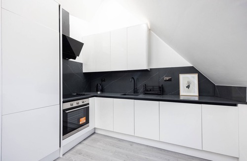 Frognal and Fitzjohns Apartment | 1 Bedroom Flat Central London NW3