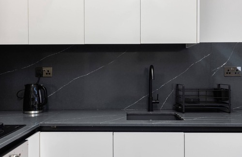 Frognal and Fitzjohns Apartment | 1 Bedroom Flat Central London NW3