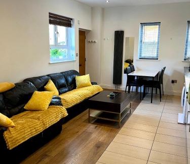 Camden Town Apartment | 1 Bedroom Flat In Central London-Camden Town Station