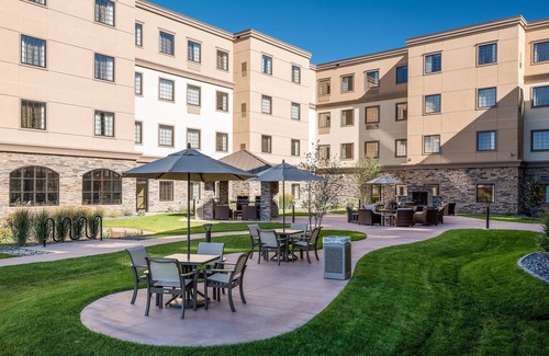 Altoona Condo | 1 Bedroom | Free Wi-Fi, Indoor Pool and Hot Tub