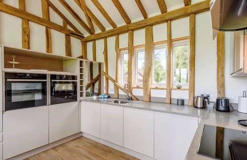 Ipswich Cottage | 1 bedroom accommodation in Raydon near Ipswich