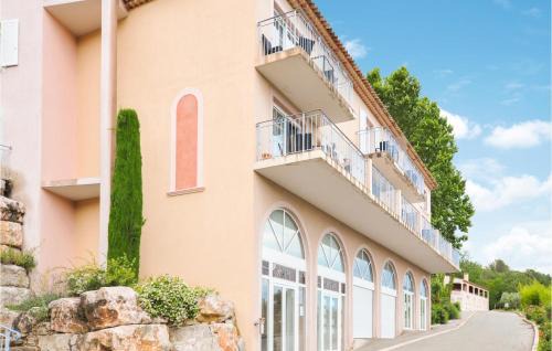 Callian Apartment | 1 Bedroom Gorgeous Apartment In Callian