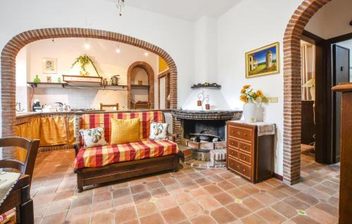 Mascalucia House | 1 Bedroom Gorgeous Home In Mascalucia