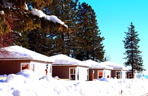 Tahoe Vista Resort | 1-bedroom guestroom in Tahoe Vista, 22 minutes to Northstar California Resort