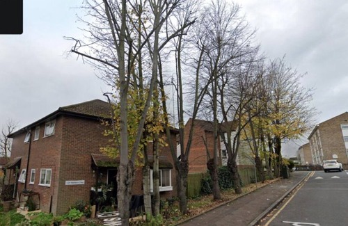 Harold Wood House | 1 bedroom house in the heart of London, 2 min from Harold Wood station.