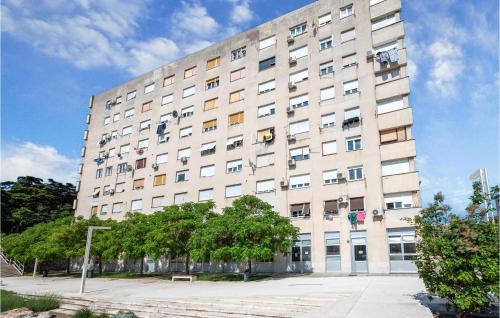 Veruda Apartment | 1 Bedroom Lovely Apartment In Pula