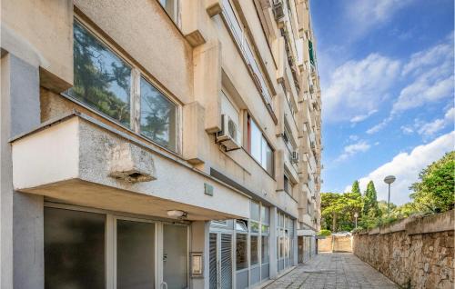 Veruda Apartment | 1 Bedroom Lovely Apartment In Pula