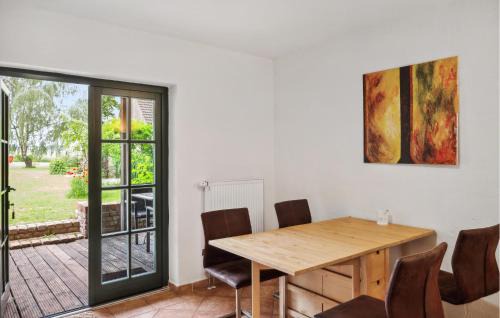 Am Salzhaff Apartment | 1 Bedroom Nice Apartment In Am Salzhaff