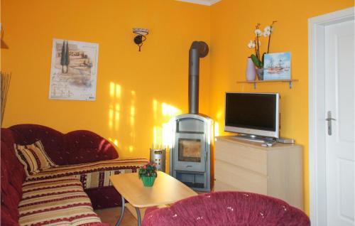 Fuhlendorf House | 1 Bedroom Nice Home In Fuhlendorf