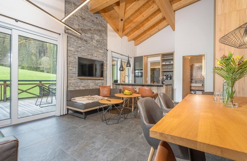 Rain Apartment | 1-Bedroom Penthouse Flex BF - Hotel Stockinggut by Avenida Leogang