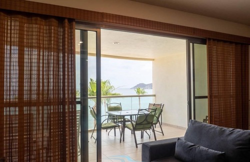 San Carlos Condo | 1 Bedroom Playa Blanca 406 Condo by RedAwning