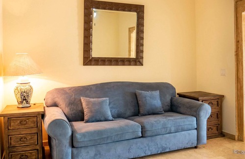 Colonia El Progreso Apartment | 1 Bedroom Resort Suite + Pool