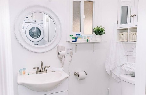 Grandview Apartment | 1 Bedroom Single_family L-593838 by Houzlet
