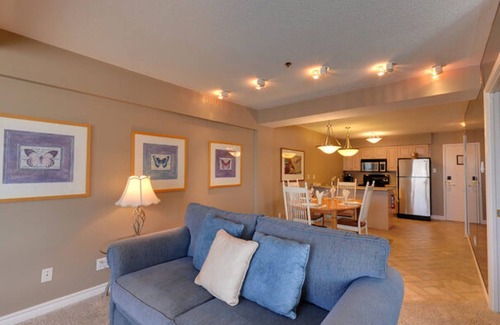 Collingwood Apartment | 1 bedroom suite at Georgian Bay Hotel