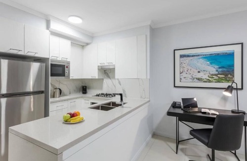 Bondi Junction Apartment | 1-Bedroom Suite Near to Bondi Beach Sydney