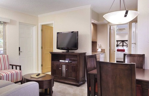 Pompano Beach Resort | 1 Bedroom Suite Condo w/Kitchenette, in Pompano Beach, at Sea Gardens Resort!