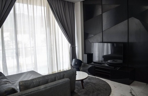 Kamala Hotel | 1 Bedroom Suites 1 Min walk to Kamala Beach
