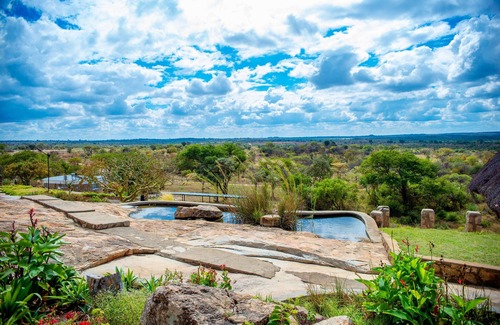 Matabeleland South Apartment | 1 bedroomed Chalet with dam view - 2214