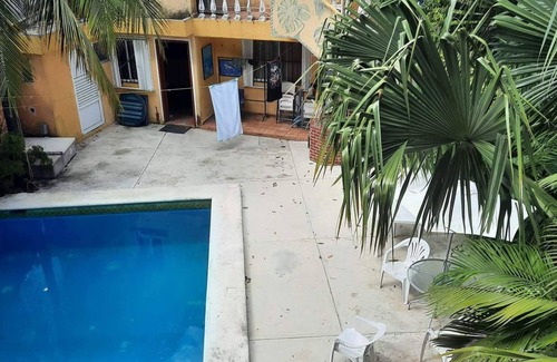 Colonia Andres House | 1 Blk To Ocean 3 Blks To Entertainment, Restaurants & Bars
