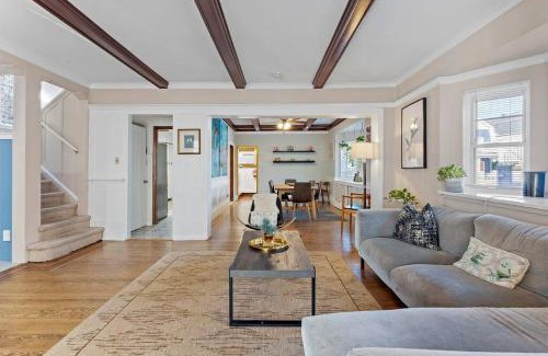 Atlantic City House | 1 Block to Beach - 8BR 5BA Modern Historic Home