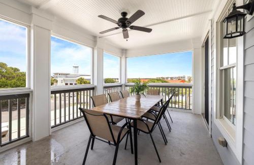 Isle of Palms House | 1 Block to Beach Newly Renovated 6BDR w Rooftop Views Sand Dune by AvantStay