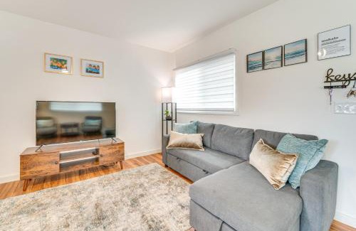 Hilo House | 1 Block to Heart of Hilo Fully Renovated Home