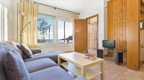 Llafranc Apartment | 1 Bon Pl - Llafranc