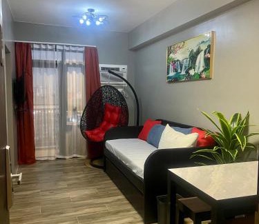 Tambo Apartment | 1 BR Executive Suite Gentry Manor by JMS