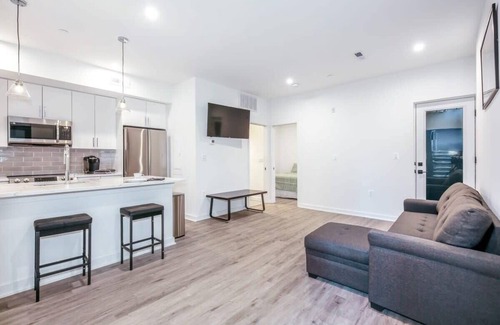 Kingman Park Apartment | 1-BR Retreat in Hill East /Lincoln Park + METRO