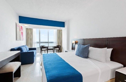 Marina Mazatlan Apartment | 1 BR Royal Park Studio with Elegant Garden Next to the Cerritos Beach
