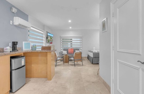 Lauderdale-by-the-Sea Apartment | 1 - Coastal Living at Hotel Seacrest