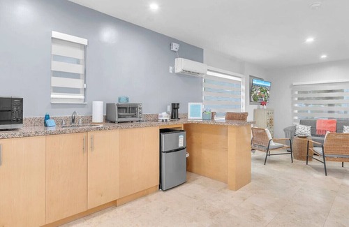 Lauderdale-by-the-Sea Apartment | 1 - Coastal Living at Hotel Seacrest