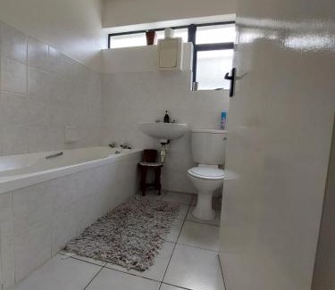Gonubie Apartment | 1 Coogee Bay