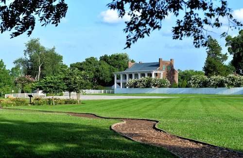 Franklin House | 1 Country House Game Room BBQ Near Nashville TA