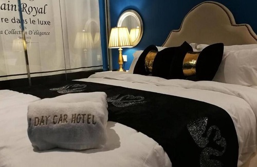 Taman Perdana Hotel | 1 Day Car Hotel Station 18