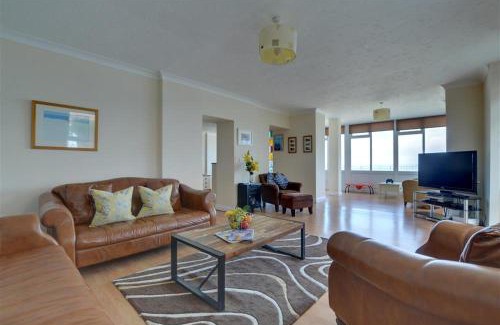 Mortehoe Apartment | 1 Devon Beach Court