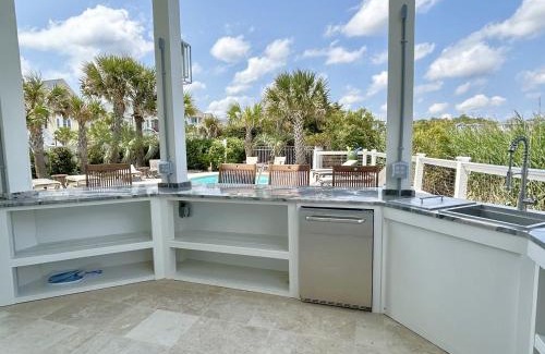 Long Beach House | 1 Emerald of the Seas