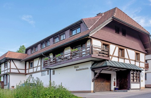 Hoechenschwand Apartment | 1 Ferienwohnung Sonnenblume, 38qm mit 1 Schlafzimmer für max. 3 Personen