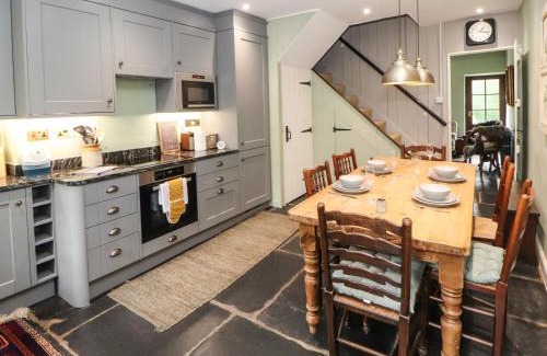 Grasmere House | 1 Field Foot Cottage