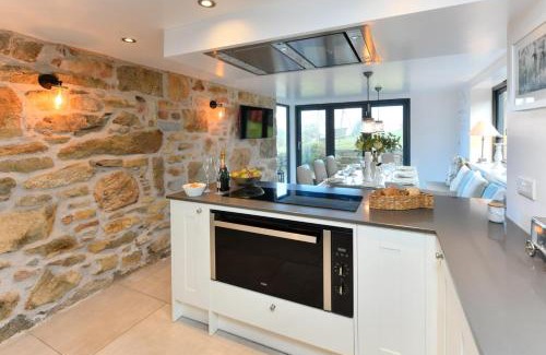 Mynytho House | 1 Fron Dirion