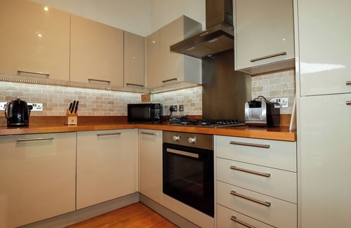 Looe Cottage | 1 Hedgerows