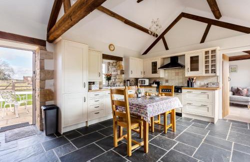 Chipping Campden House | 1 Homepiece